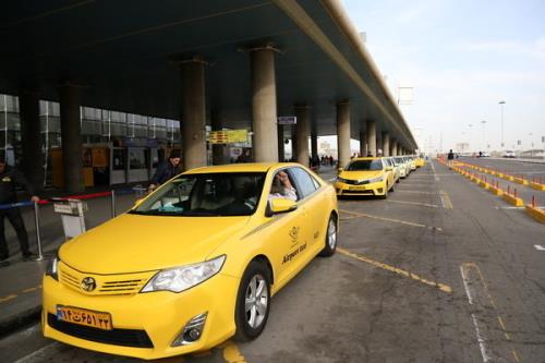 شورای رقابت ممنوعیت ورود تاکسی های اینترنتی به فرودگاه امام(ره) را بررسی می کند