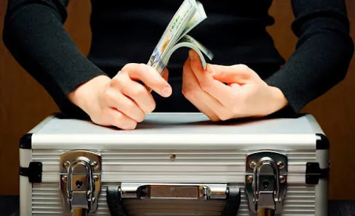 معامله صوری و مجازات آن چیست؟